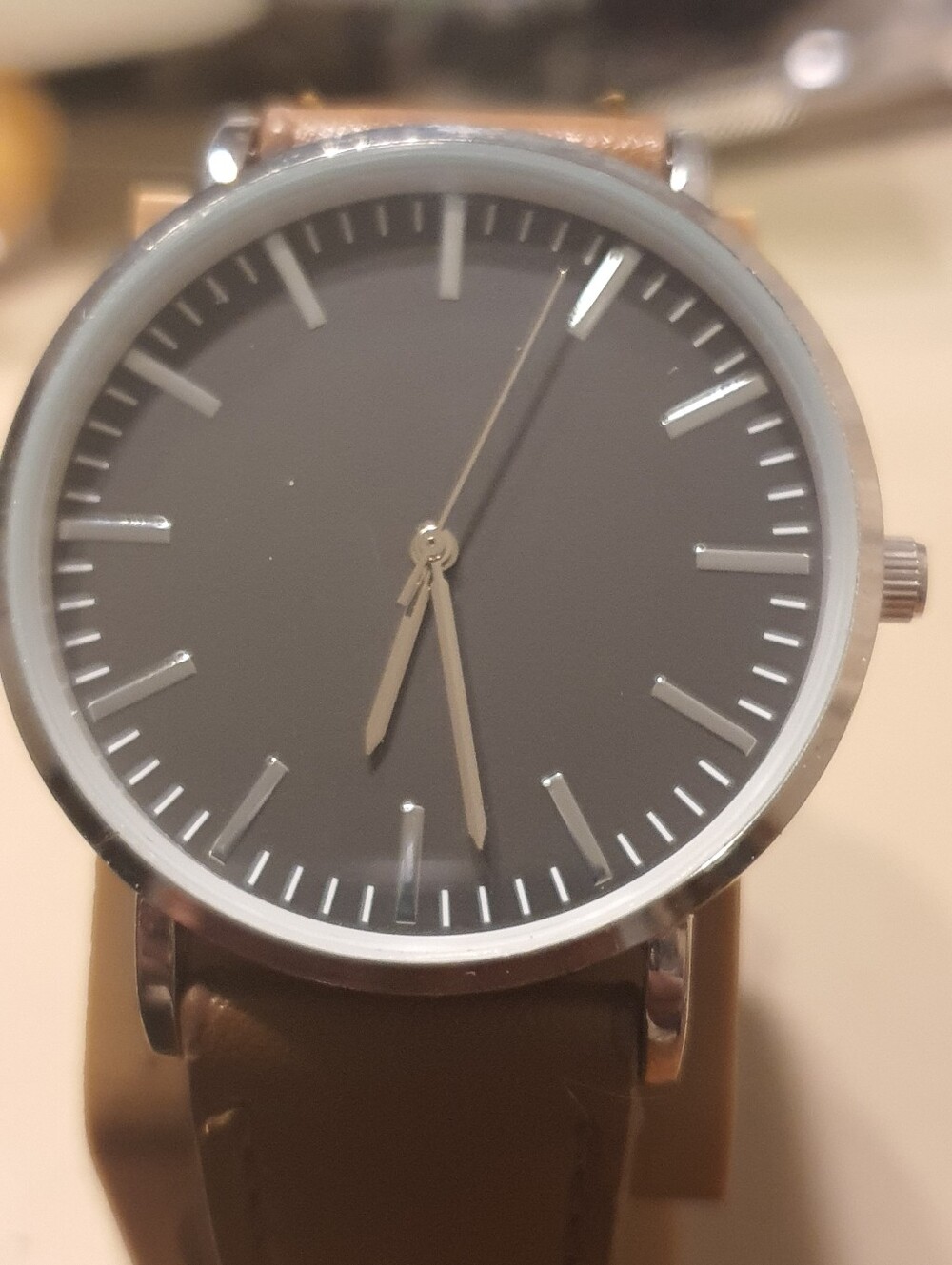 FMDOGE034 Silver/Black Leather Men's Watch